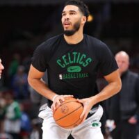 Jayson Tatum of Celtics attempts to pass NBA Player Prop Parlay for February 25, 2025