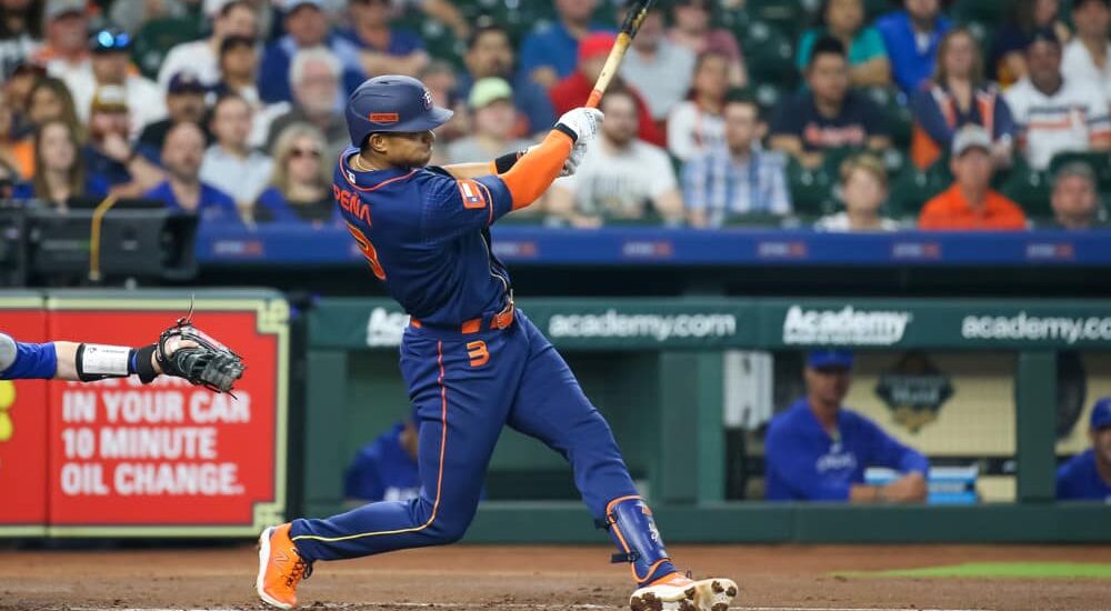 Jeremy Pena attempts to hit home run props - September 1, 2025