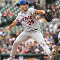 Justin Verlander of Mets pitches baseball for a NRFI