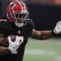 Bijan Robinson attempts to have most rushing yards in NFL - 2025 NFL Preview
