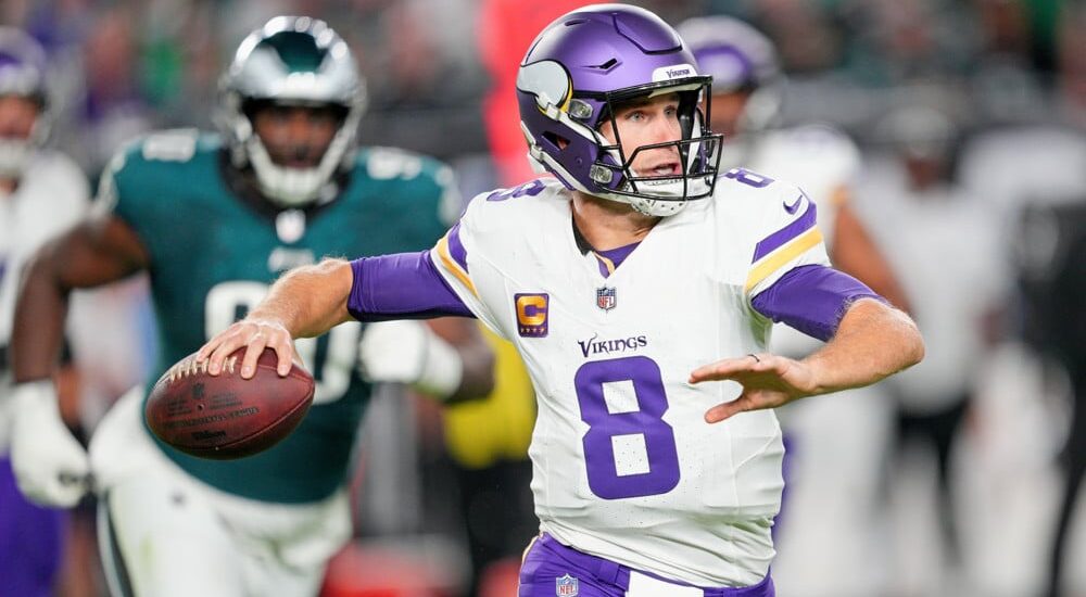 Kirk Cousins hits QB prop