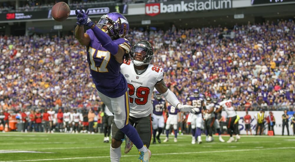 K.J. Osborn misses catch before Chiefs vs Vikings Week 5 game