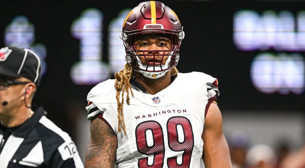 Chase Young plays before NFL trade deadline