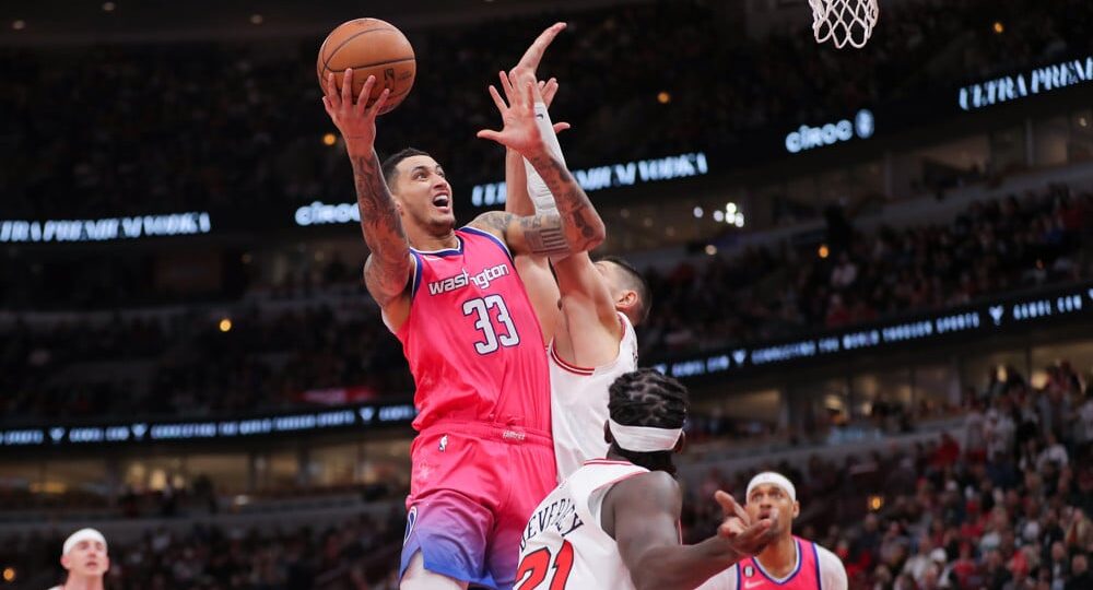 Kyle Kuzma attempts to pass best NBA player prop picks on 1/30/25