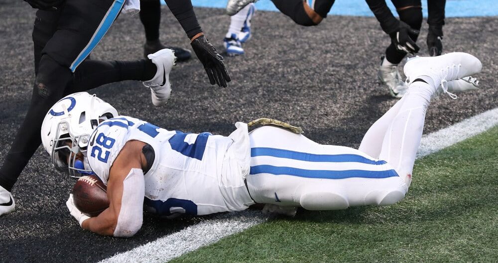 Jonathan Taylor Attempts to Hit First Touchdown Props - NFL Week 8