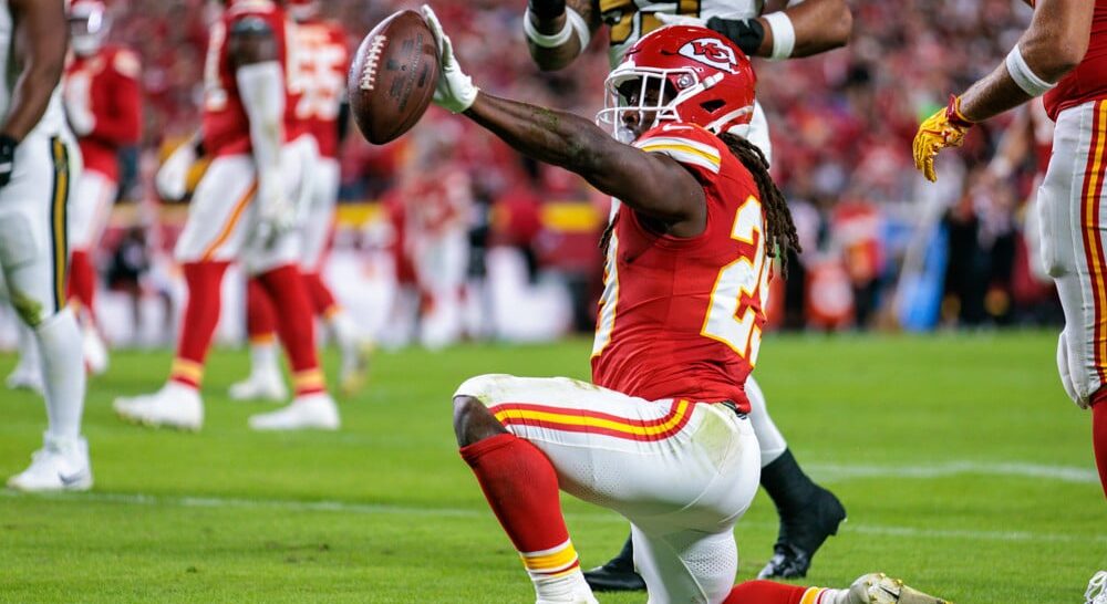 Kareem Hunt attempts to be Super Bowl LIX First Touchdown scorer