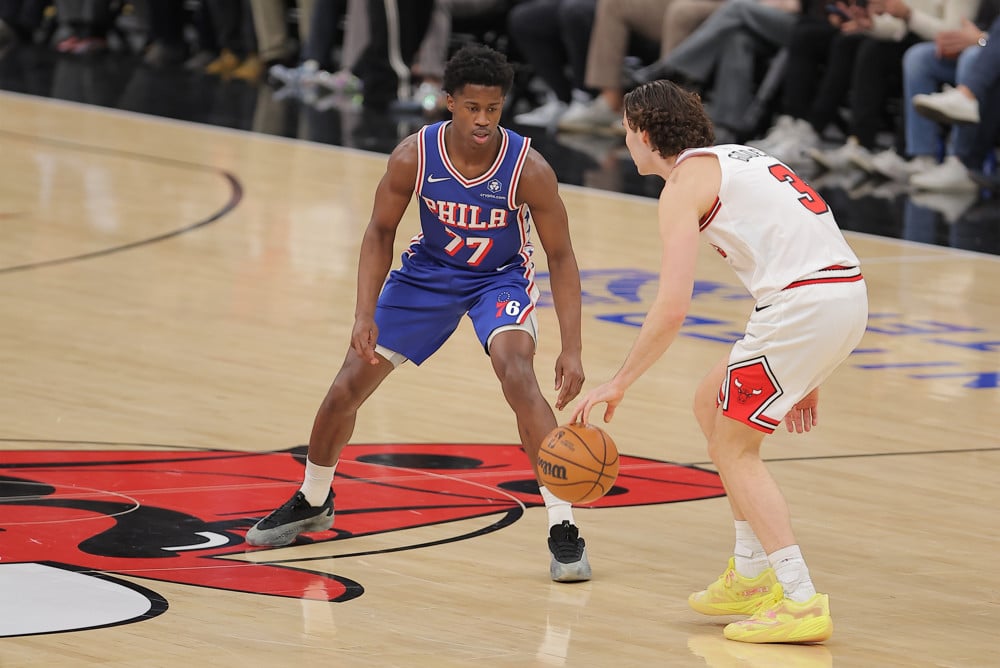 egv251104003 phi vs chi