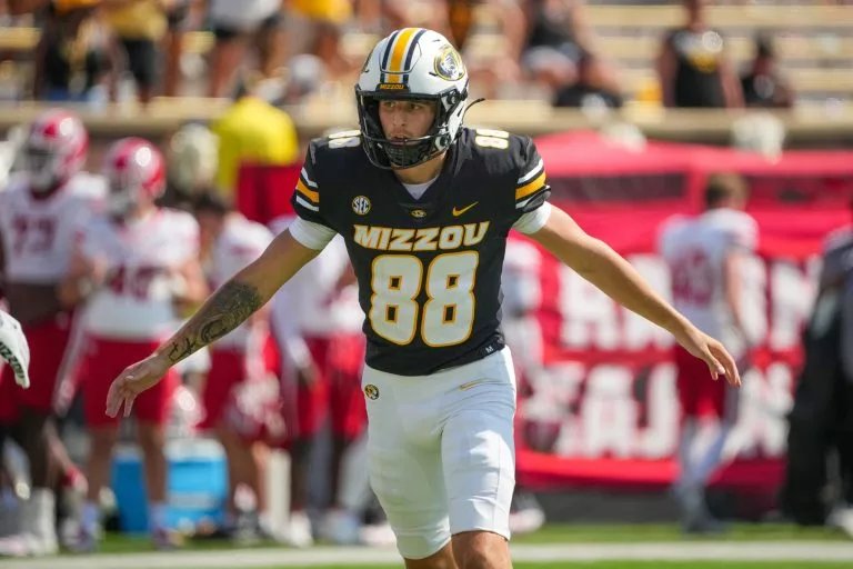South Carolina Gamecocks at Missouri Tigers Picks and Prediction
