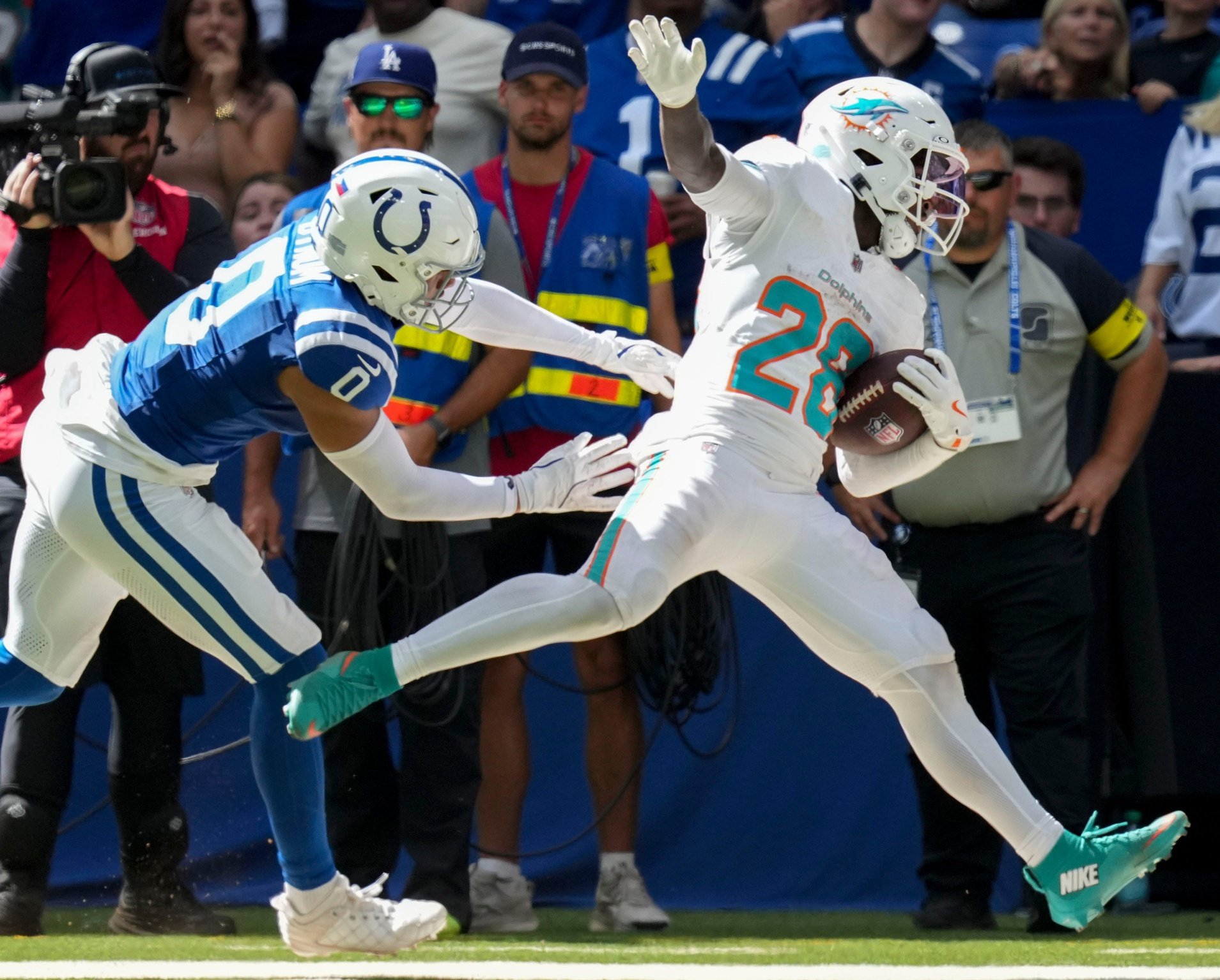 New England Patriots vs. Miami Dolphins Prediction and Picks - Sunday, September 14