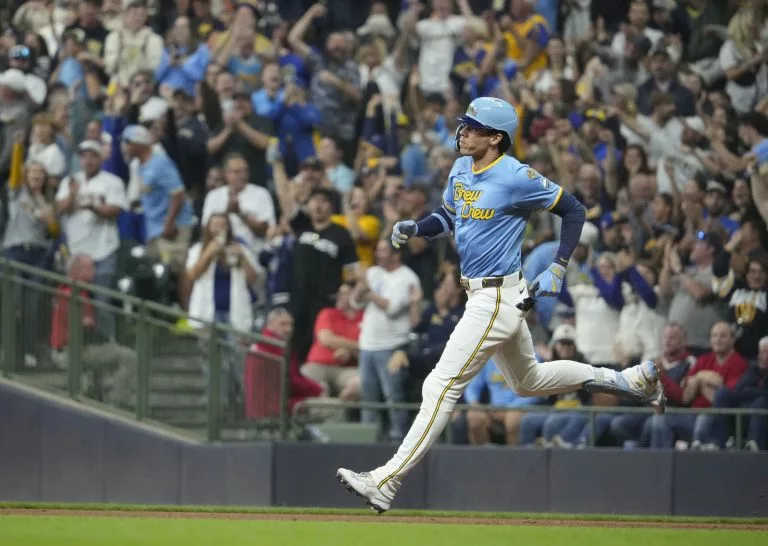 Cardinals versus Brewers Prediction