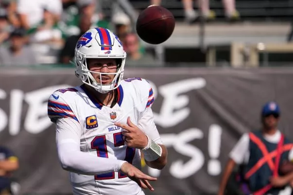 Miami Dolphins vs. Buffalo Bills Picks and Prediction - Thursday, September 18, 2025