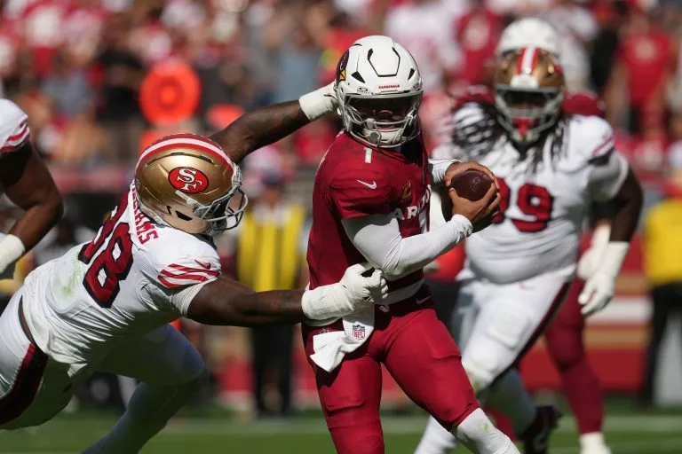 Kyler Murray looks to lead the Cardinals over the Seahawks