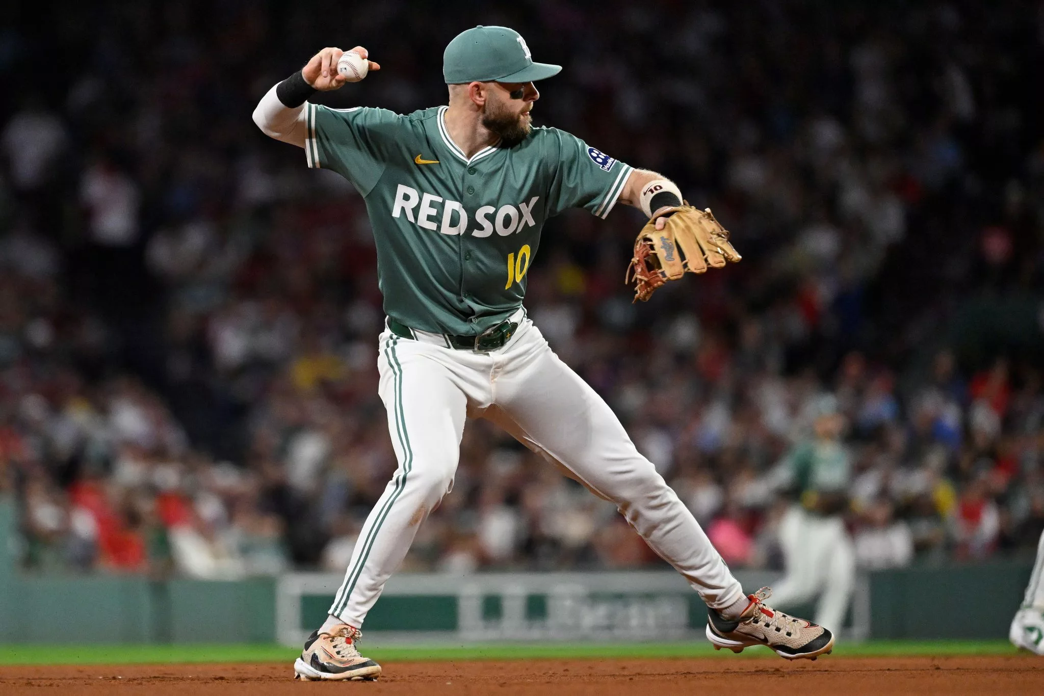 Trevor Story looks to lead the Red Sox over the Tigers