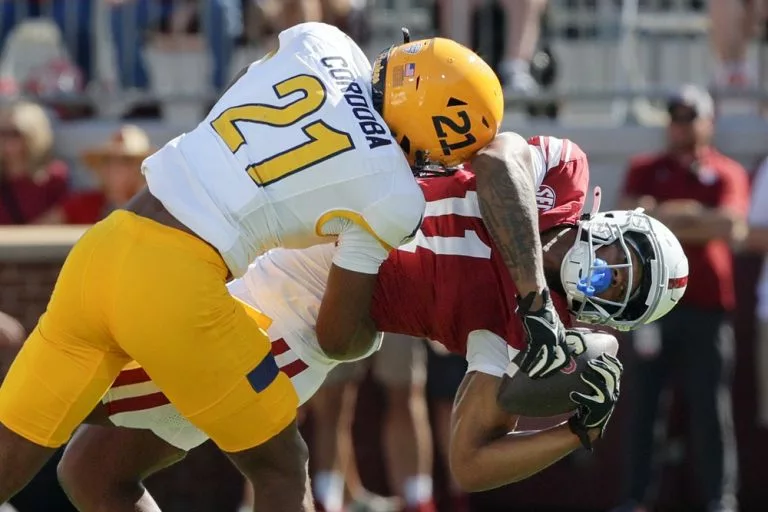 Massachusetts Minutemen vs. Kent State Golden Flashes Picks and Prediction