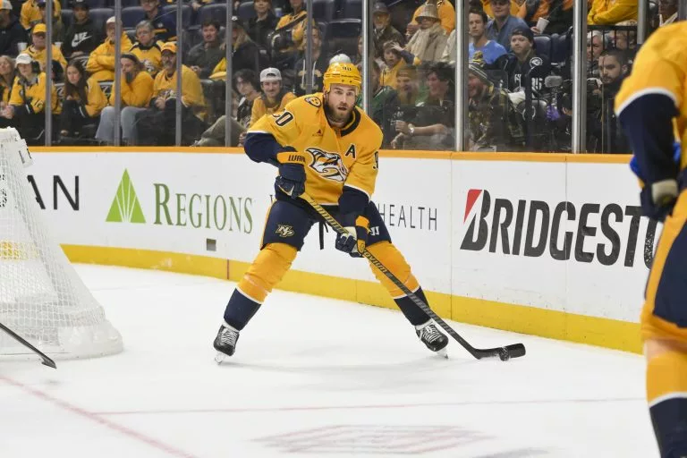 Tampa Bay Lightning at Nashville Predators Picks and Prediction
