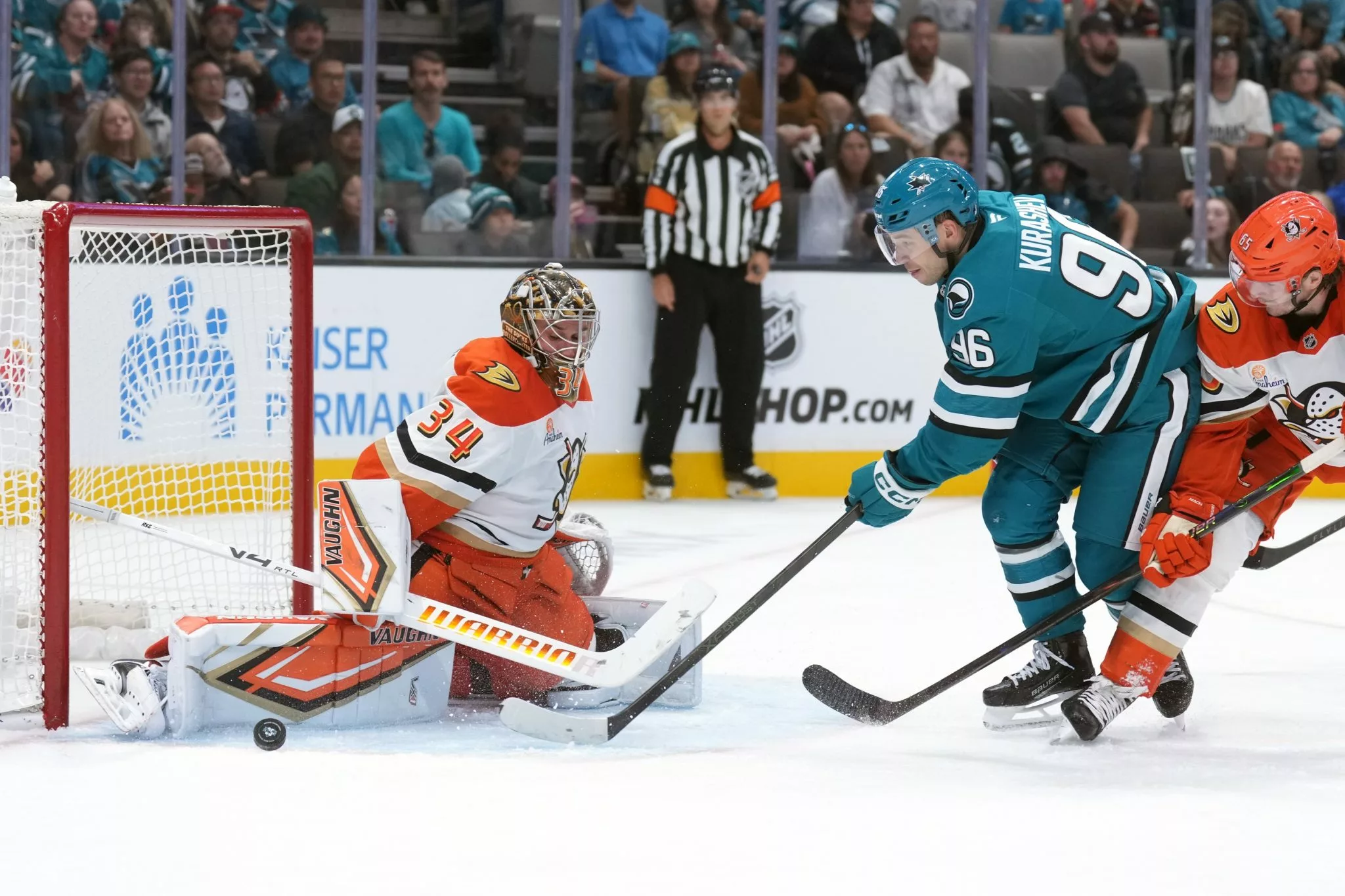 Carolina Hurricanes at San Jose Sharks Picks and Prediction