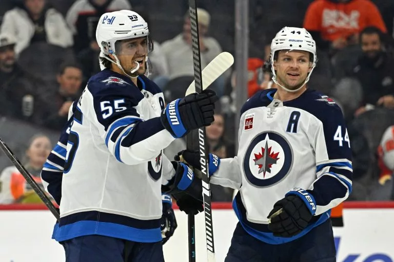 Nashville Predators at Winnipeg Jets Picks and Prediction