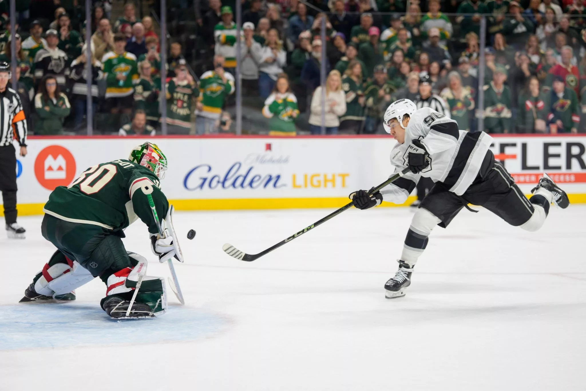 Carolina Hurricanes at Los Angeles Kings Picks and Prediction