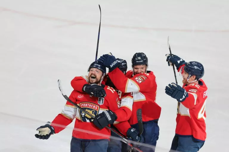 Chicago Blackhawks vs Florida Panthers pick