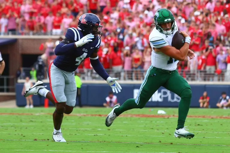 Jake Retzlaff looks to lead the Green Wave over the Pirates