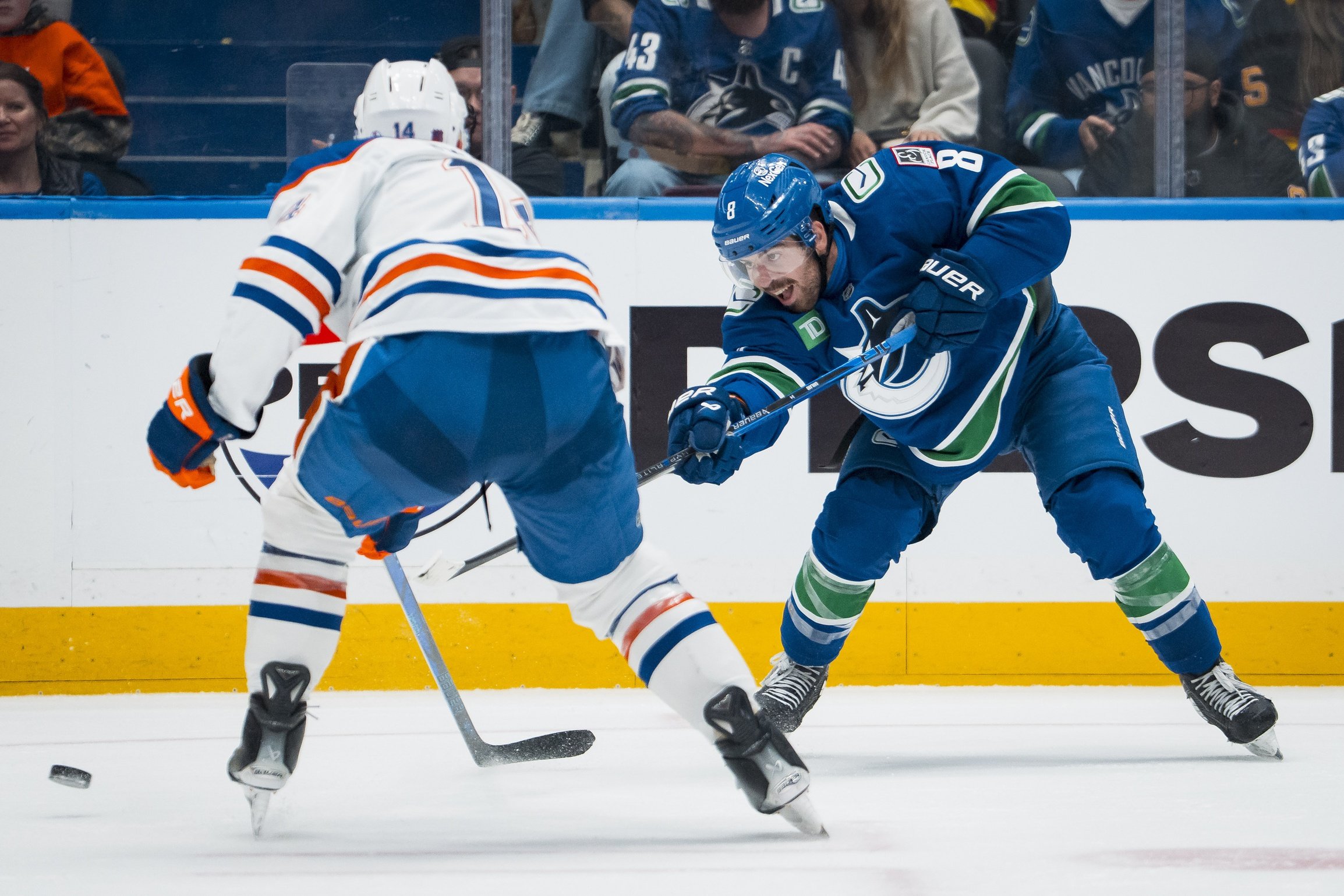 Edmonton Oilers vs. Vancouver Canucks Picks and Prediction, Sunday, October 26, 2025