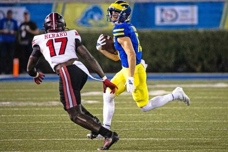 Middle Tennessee Blue Raiders at Delaware Blue Hens Picks and Prediction for Wednesday, October 22, 2025