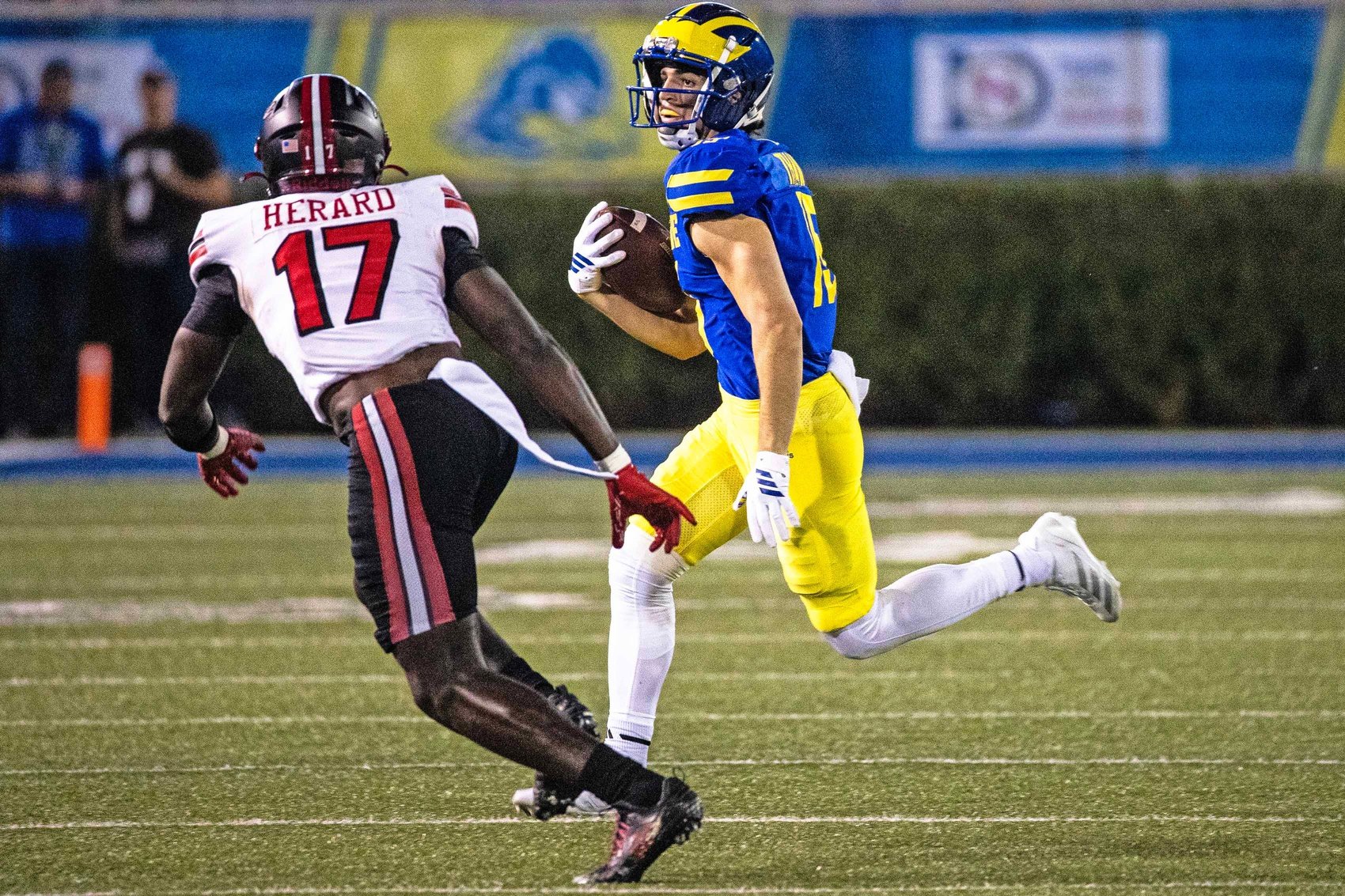 Middle Tennessee Blue Raiders at Delaware Blue Hens Picks and Prediction for Wednesday, October 22, 2025