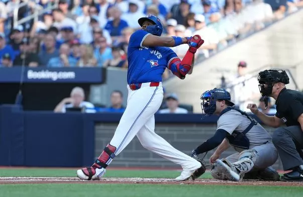 New York Yankees vs. Toronto Blue Jays Prediction and Picks for Sunday, October 5th, 2025