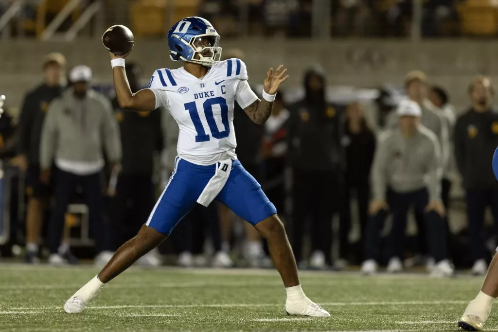 Darian Mensah loooks to lead the Blue Devils over the Yellow Jackets