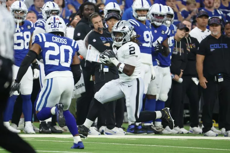 Ashton Jeanty looks to lead the Raiders over the Titans