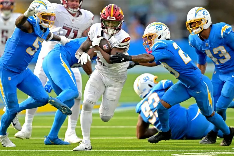 Jacory Croskey-Merritt looks to lead Washington Over Chicago