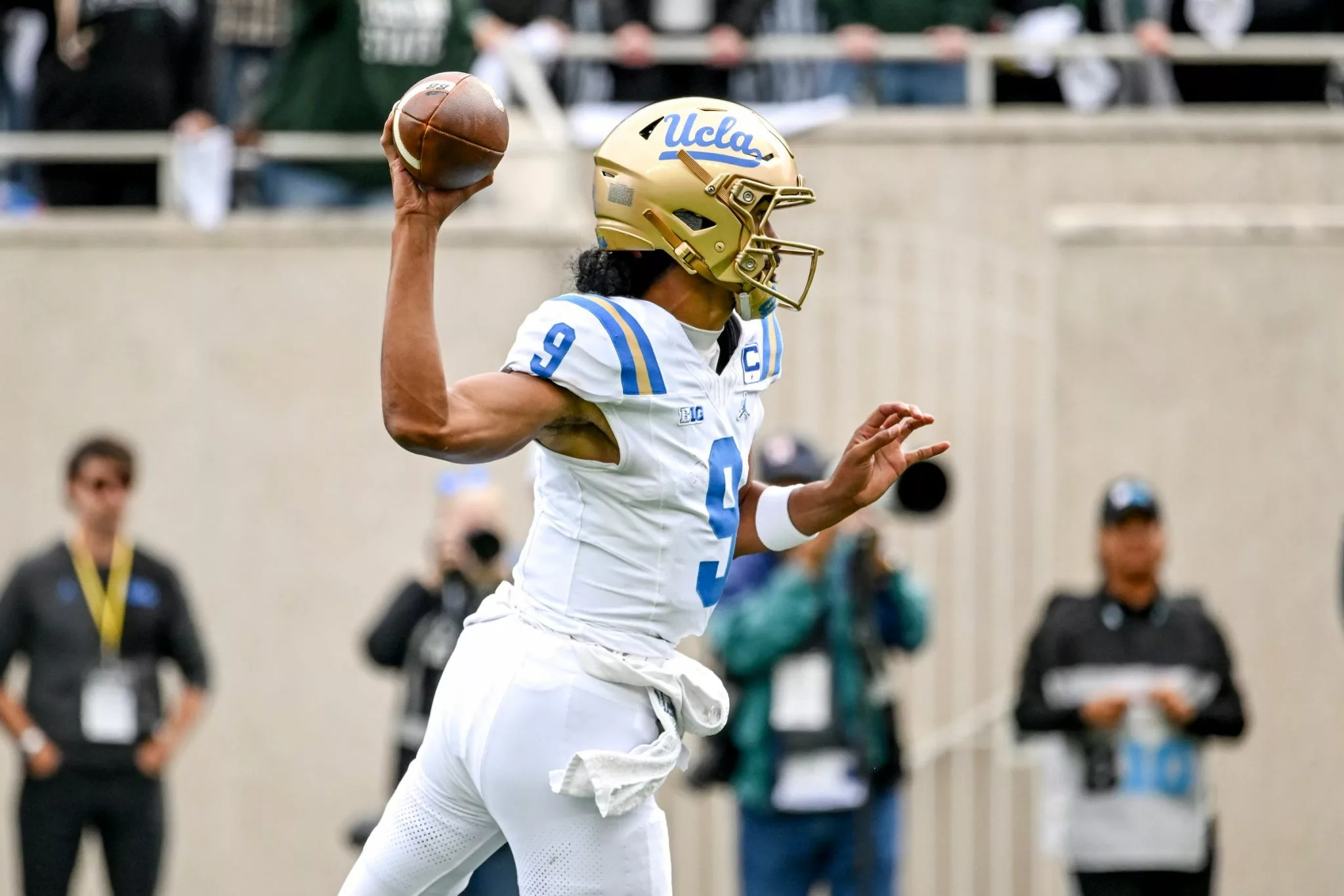 Nico Iamaleava looks to lead the Bruins over the Terrapins