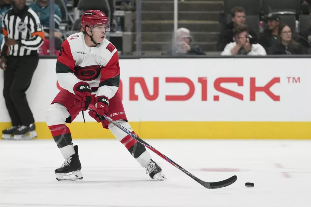 Carolina Hurricanes at Anaheim Ducks Picks and Prediction