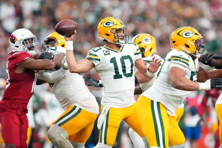 Jordan Love looks to lead the Packers over the Steelers