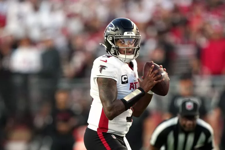 Michael Penix looks to lead the Hawks over the Dolphins