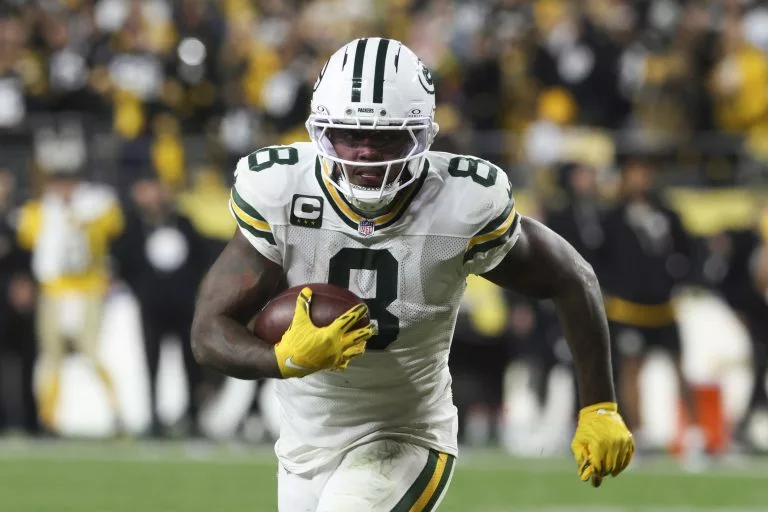 Green Bay Packers vs Chicago Bears Picks, Prediction, Odds, and Line Movement for Saturday January 10 2026