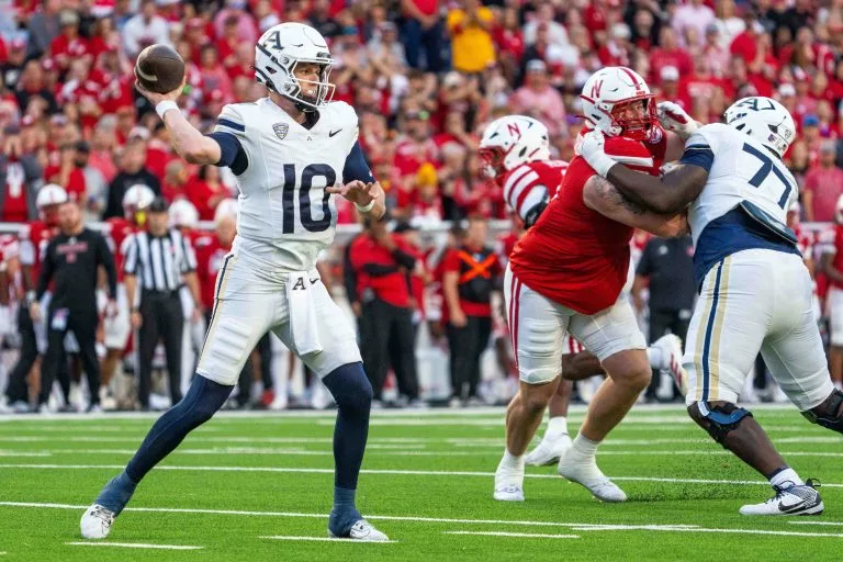 Ben Finley looks to lead the Zips ovver the Golden Flashes