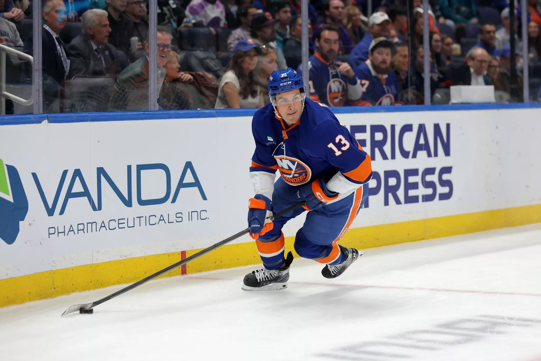 Mathew Barzal looks to lead the Islanders over the Blue Jackets