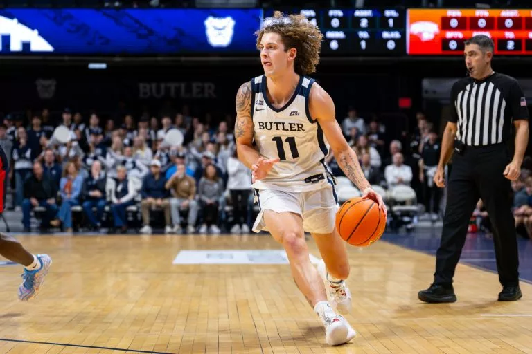 Finley Bizjack looks to lead the Bulldogs over the Gamecocks