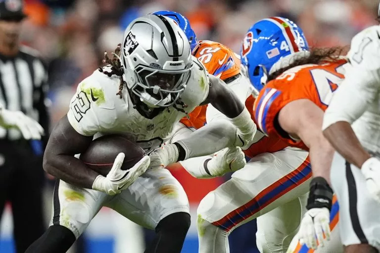 Kansas City Chiefs vs Las Vegas Raiders Picks, Prediction, Odds, and Line Movement for Sunday January 4 2026
