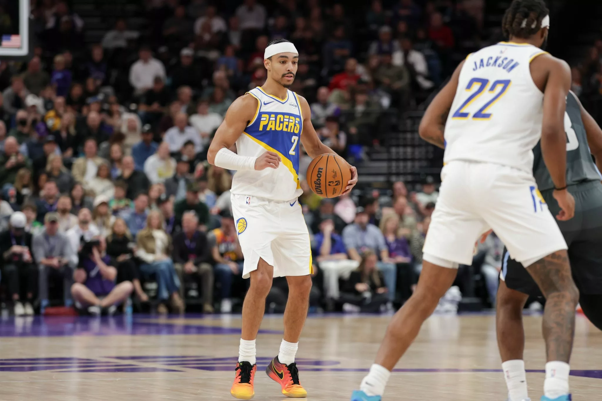 Andrew Nembhard looks to lead the Pacers over the Raptors