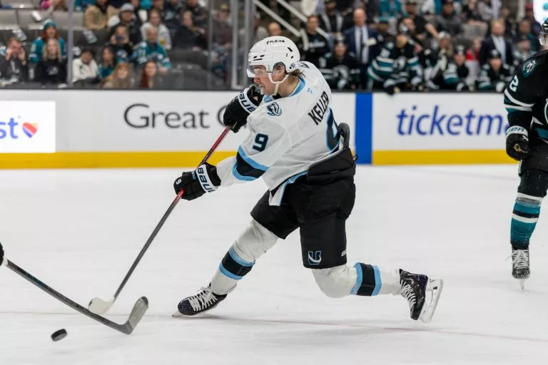 Clayton Keller looks to lead the Mammoth over the Golden Knights