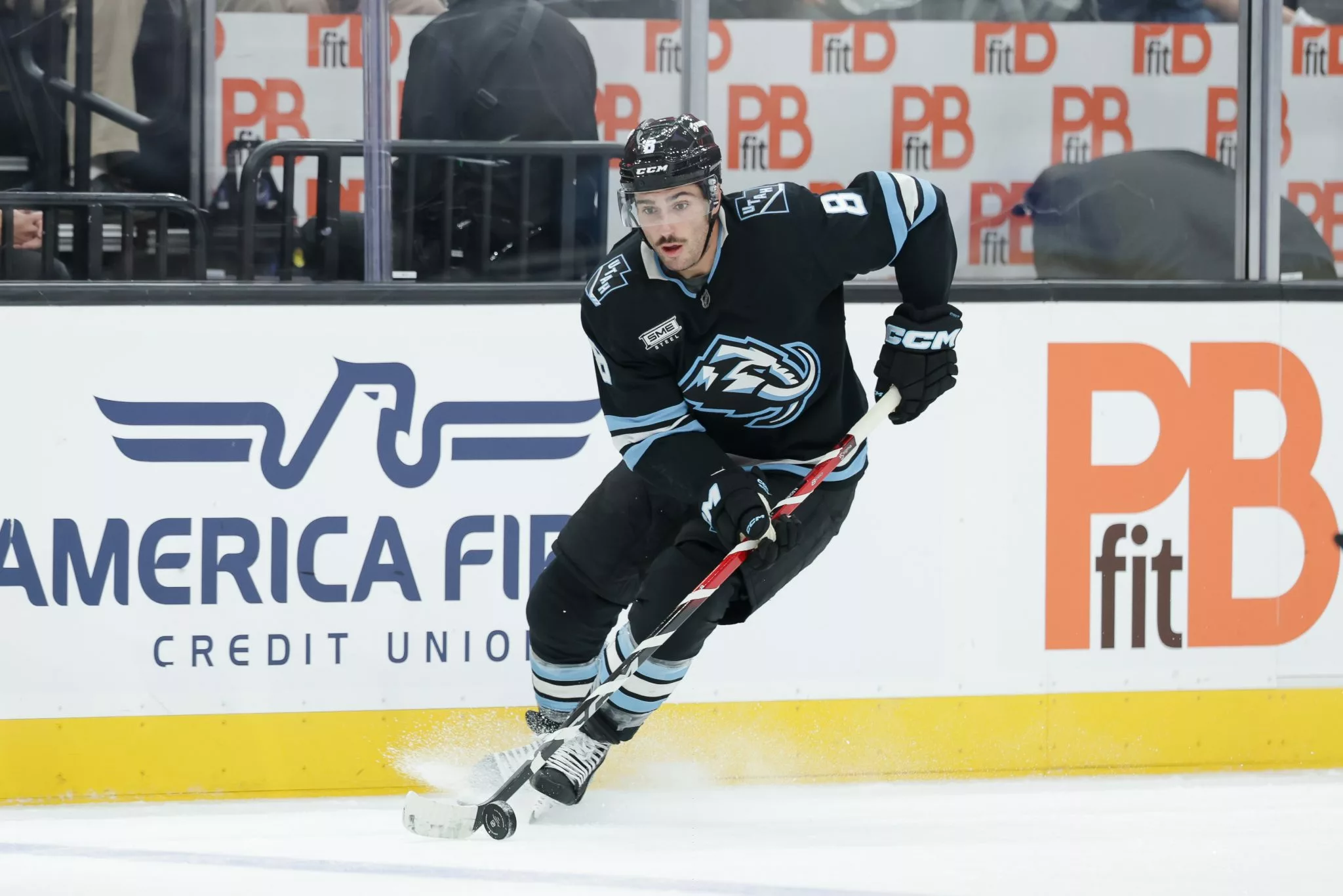 Nick Schmaltz looks to lead the Mammoth over the Kings
