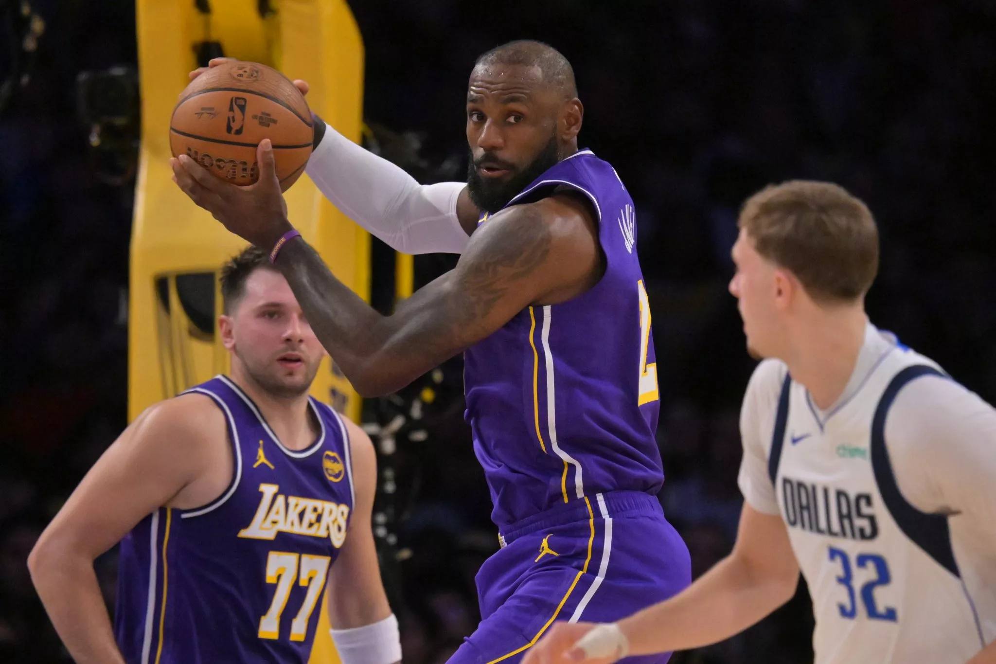 76ers vs Lakers prediction