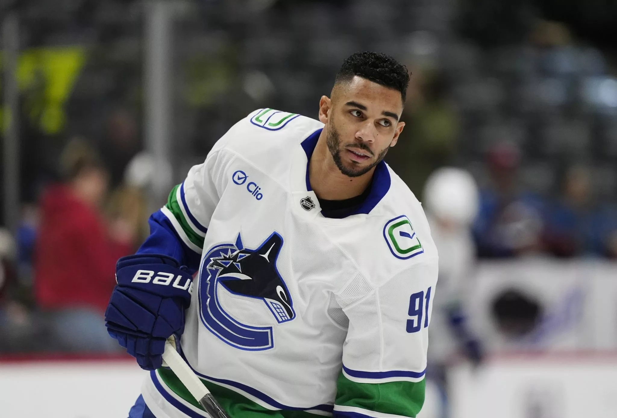 Evander Kane looks to lead the Canucks over the Wild