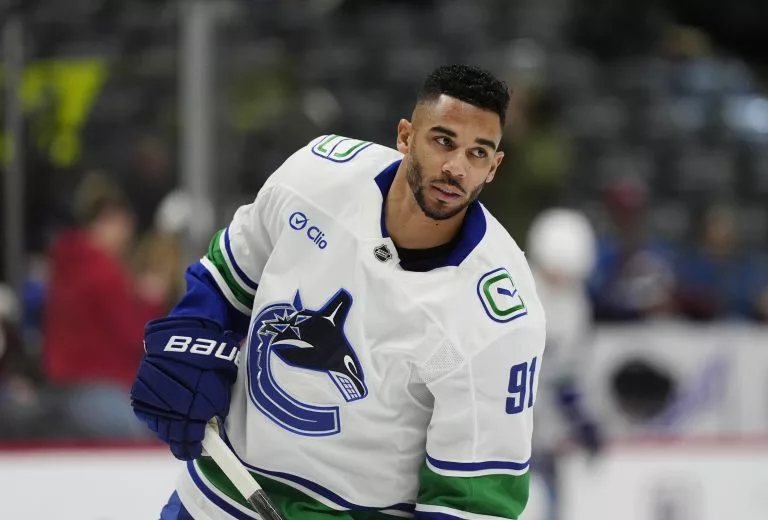 Evander Kane looks to lead the Canucks over the Wild