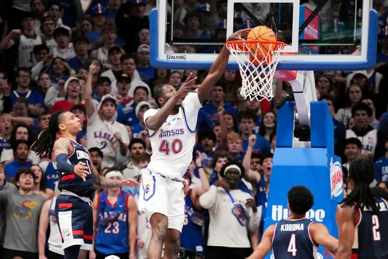 Flory Bidunga looks to lead the Jayhawks over the Tigers