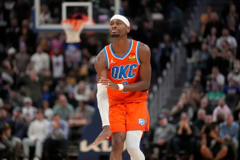 Shai Gilgeous-Alexander looks to lead the Thunder over the Mavericks