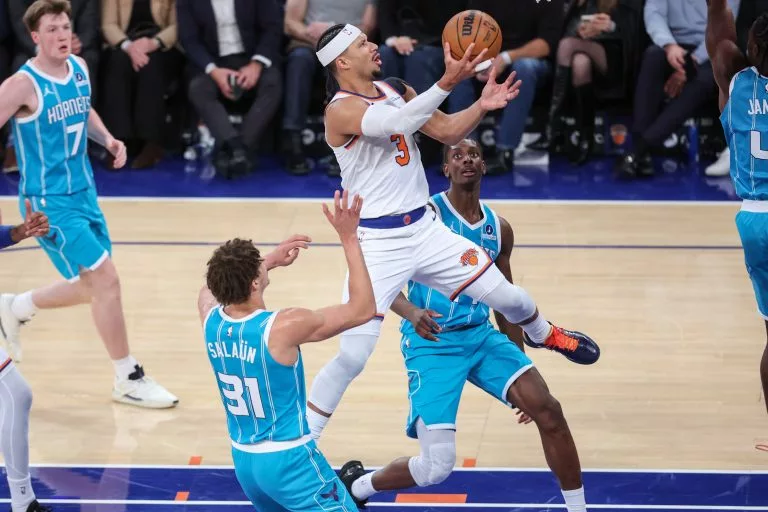 Josh Hart looks to lead the Knicks over the Jazz