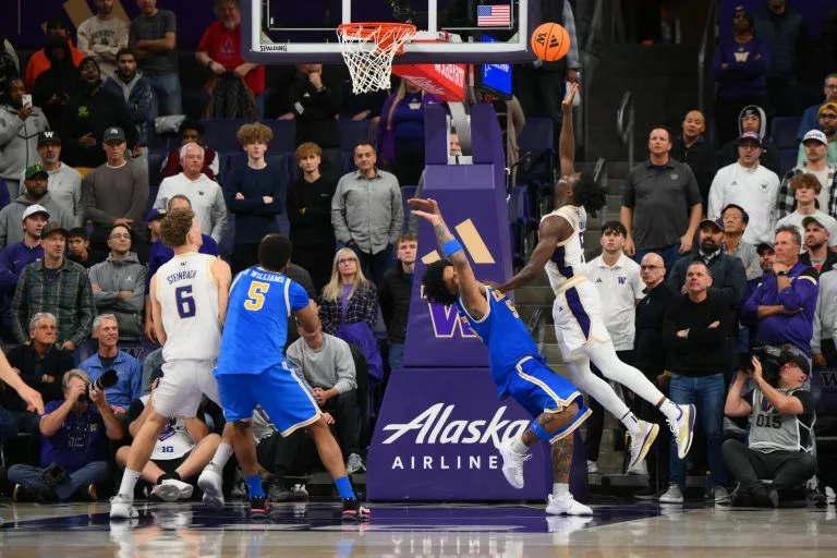 Skyy Clark looks to lead the Bruins over the Ducks